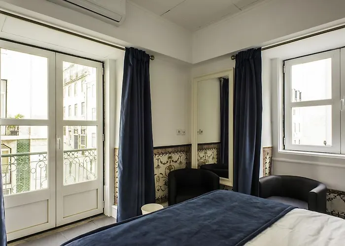 Ph Downtown Лиссабон