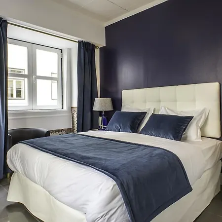 Oda ve Kahvaltı Ph Downtown 3*